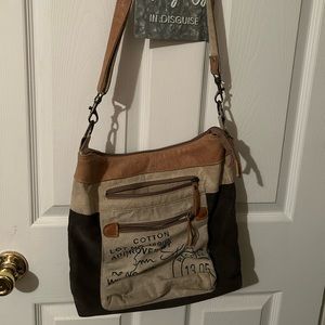 Myra crossbody bag